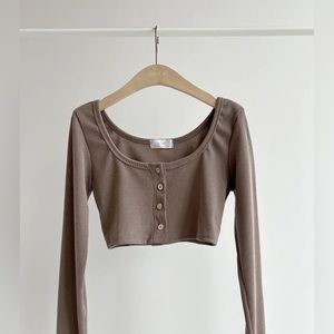 Oak + Fort button cropped top (NWOT)
